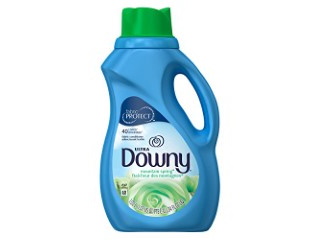 037000358046_downyfabricsoftenerultramountain.jpg