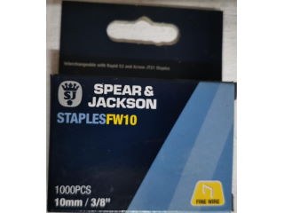 501303035041752_staples.jpg